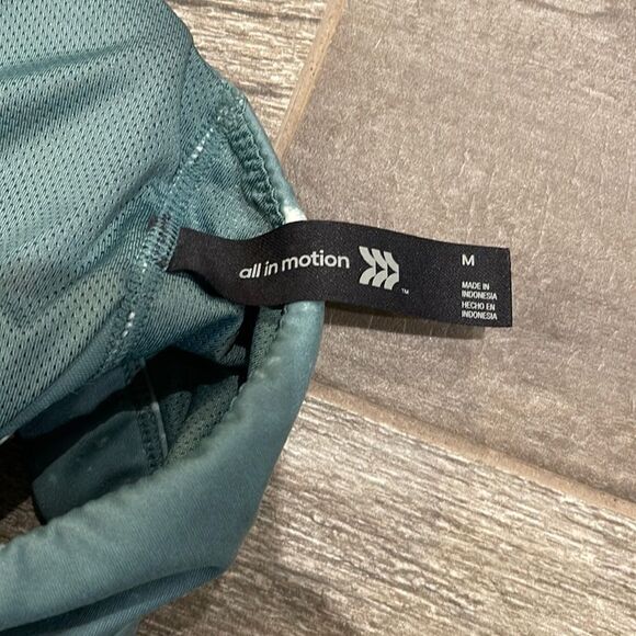 Green Marble Sports Bra - Picture 3 of 3